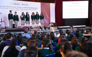 Mil 500 estudiantes participan en la Jornada Nacional por la Paz y contra las Adicciones en la CDMX