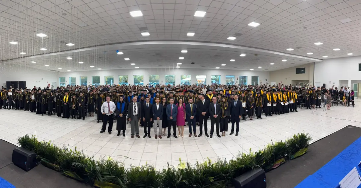 Sinaloa fortalece su talento: nuevos ingenieros egresan de la UAS en la Facultad de Ingeniería Mochis
