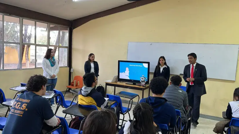 La Beca Zigzag es para preparatoria y universidad. Foto Cortesía