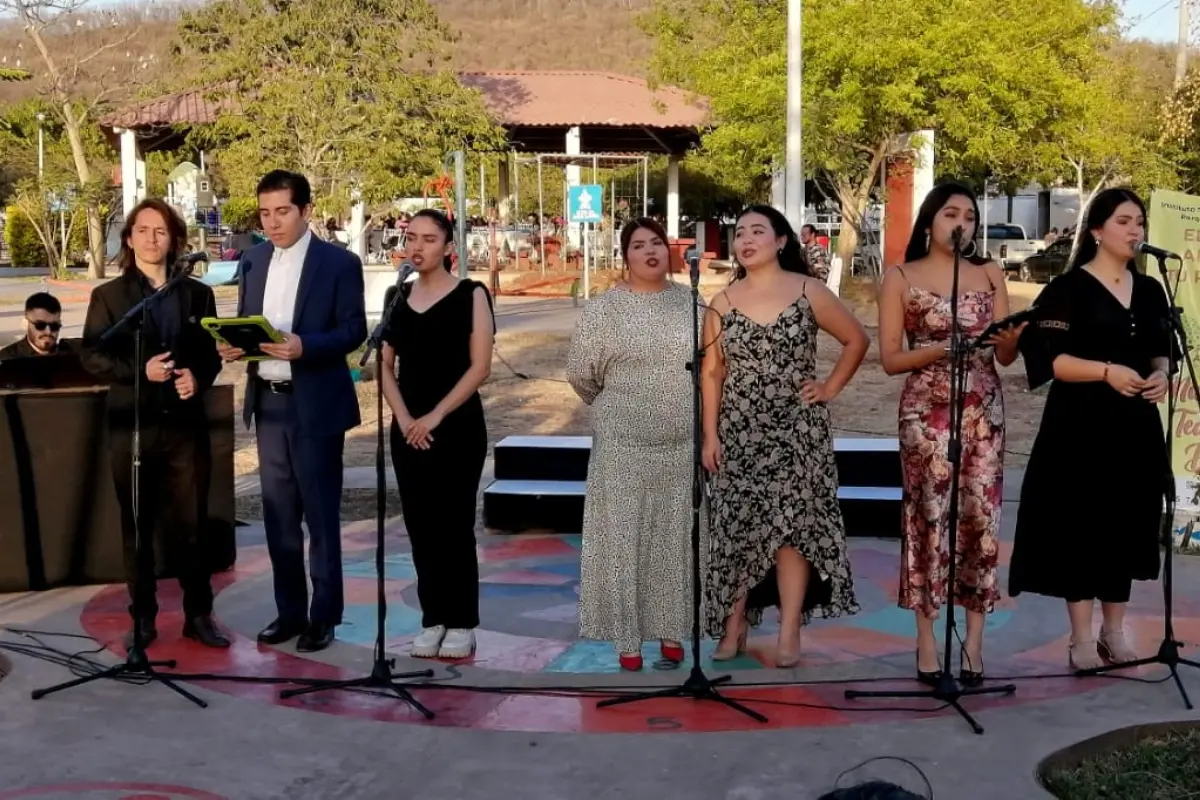 TAOS, compañía dirigida por el maestro José Manuel Chu, ofreció ameno concierto como parte del programa El Arte Alegra tu Parque en Santa Fe.