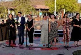 La magia de la ópera alegra el parque Jardines de Santa Fe