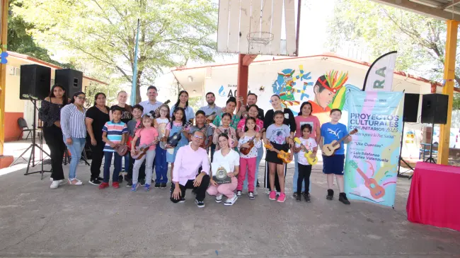 Ukecuentos que promueve el IMCC transforma la educación en Culiacán con música y cultura. Foto: IMCC