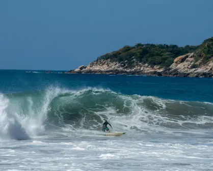 La Playa de Oaxaca ideal para surfear; actividades y consejos para visitarla