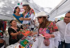 Muestra artesanal en Tulum con más de 50 artistas locales y obras únicas
