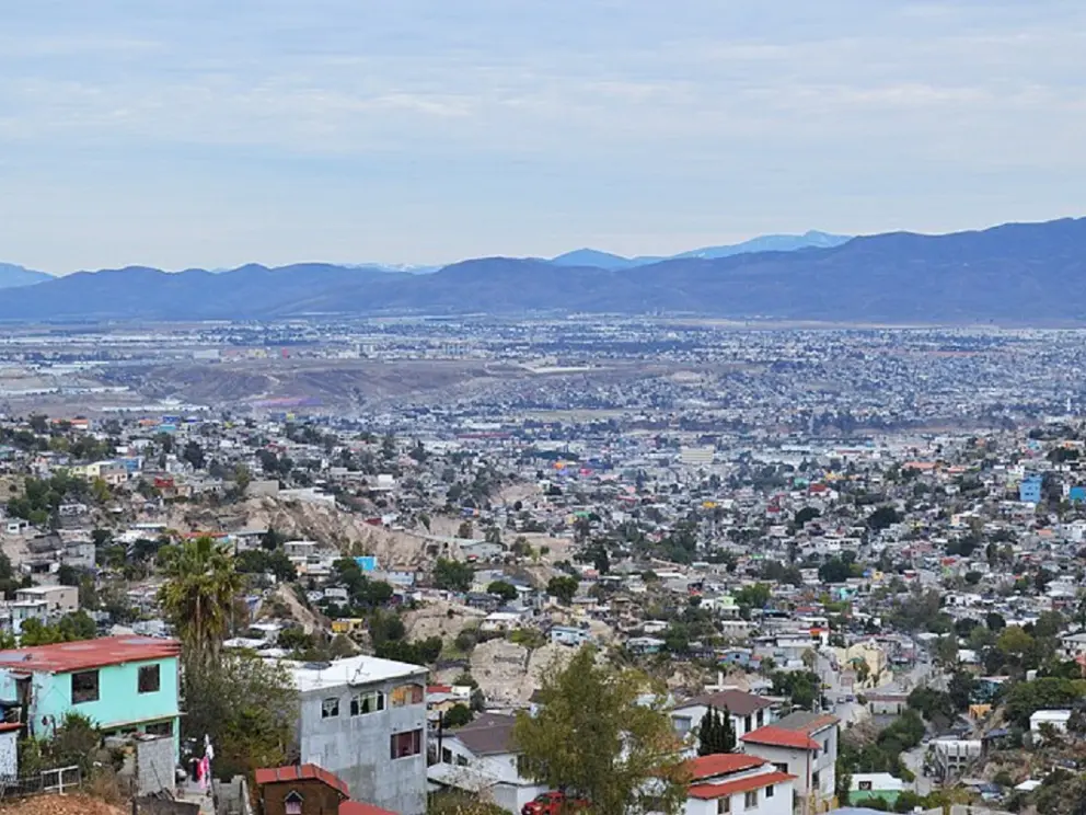 &iexcl;Paraguas y suero a la mano! Baja California tendr&aacute; calor extremo y lluvias dispersas este 16 de junio