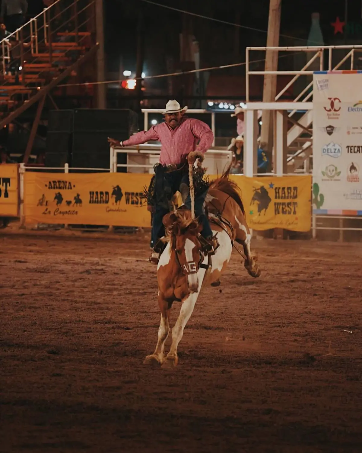 Fecha de funciones de bailables de caballo Foto: Facebook Oficial