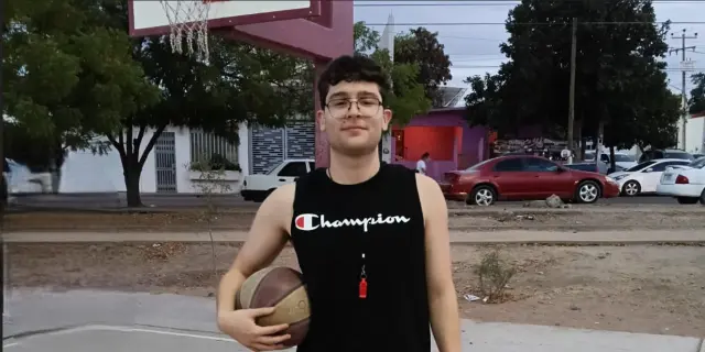 Sebastián Cárdenas ha pasado del amor por el básquetbol al impulso de una nueva generación en Barrancos