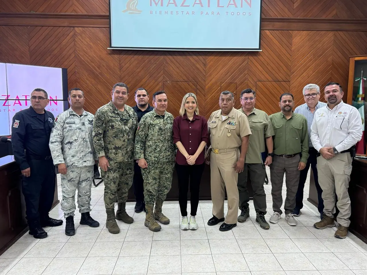 Junta para establecer estrategias del protocolo de seguridad en Mazatlán por la Semana Santa y la Semana de la Moto. Foto: cortesía