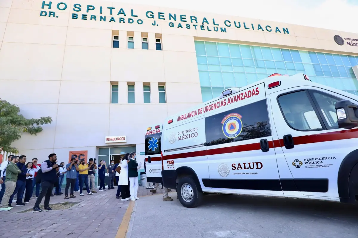 El operativo de traslado de pacientes al nuevo Hospital General de Culiacán, durante este sábado 22 de marzo, fue todo un éxito.