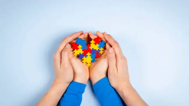 Estas son algunas frases inspiradoras y educativas sobre el autismo. Foto: iStock.