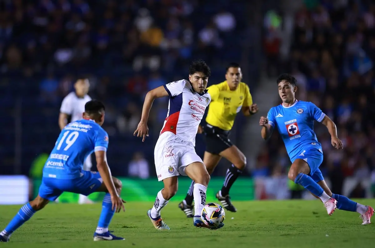 Entre los juegos más esperados está el choque entre Chivas y Cruz Azul. Foto: Cortesía