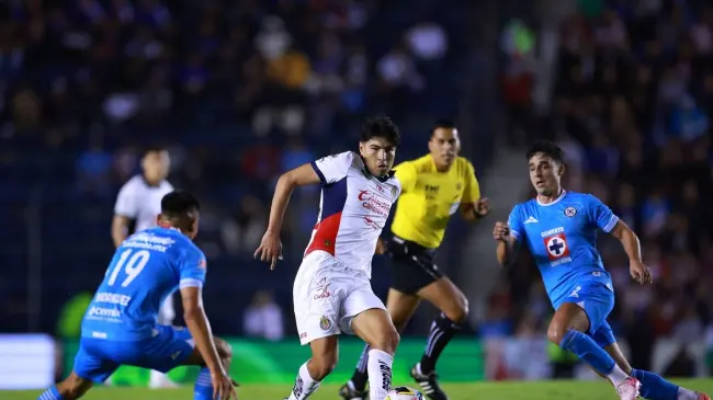 Entre los juegos más esperados está el choque entre Chivas y Cruz Azul. Foto: Cortesía