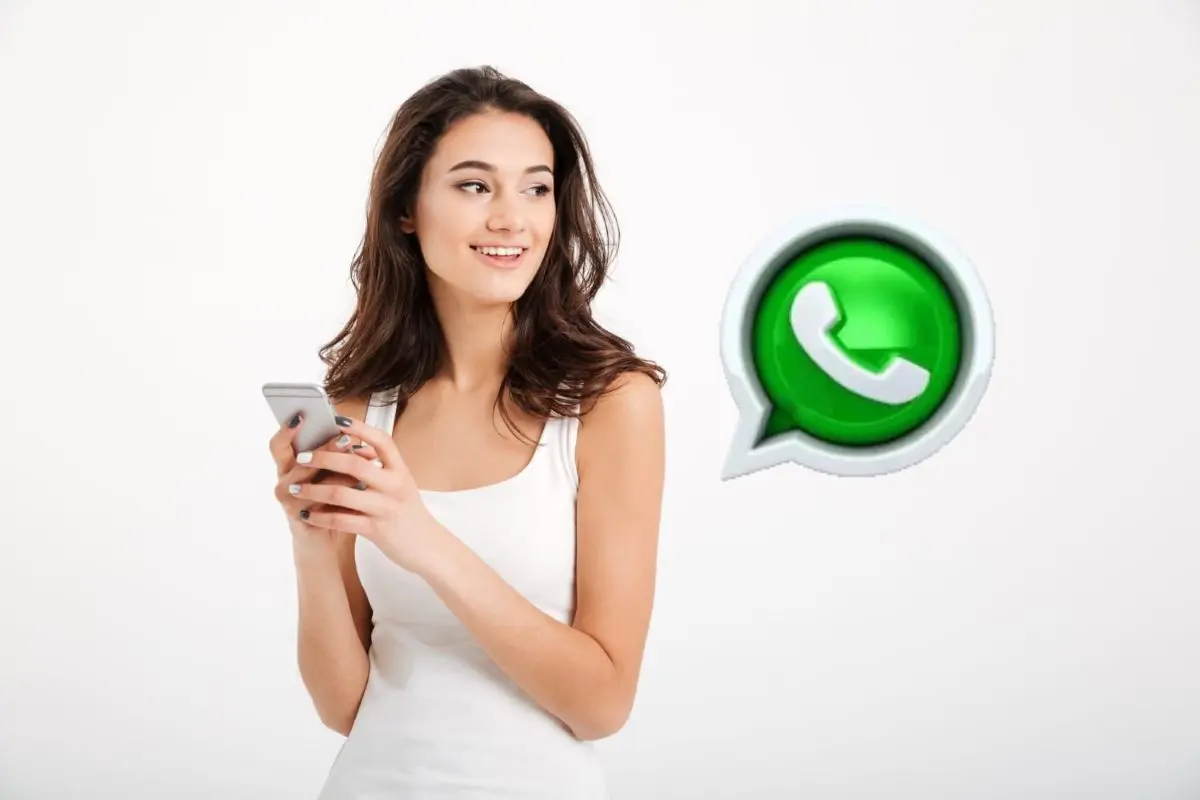 Cuida tu información personal en WhatsApp. Foto: Freepik