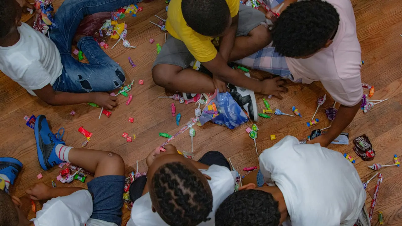 Recientemente, la SEP prohibió la venta de comida chatarra en las escuelas. Foto: Unsplash