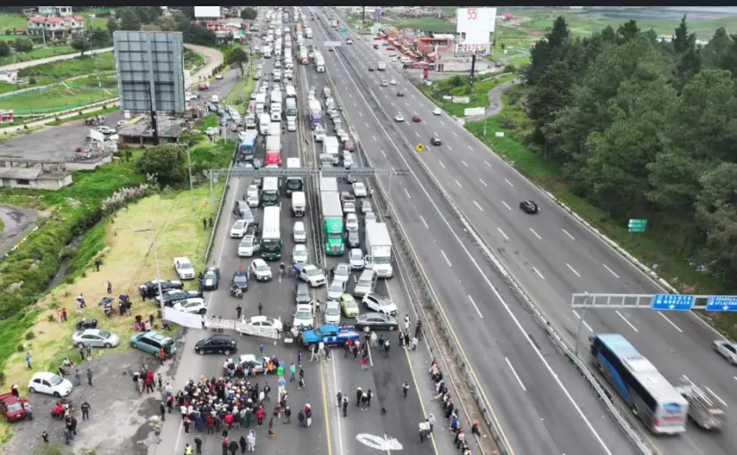 Mega Marcha Transportista en CDMX. Foto: cortesía.