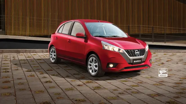 Tiene 2 versiones disponibles. Foto: Nissan