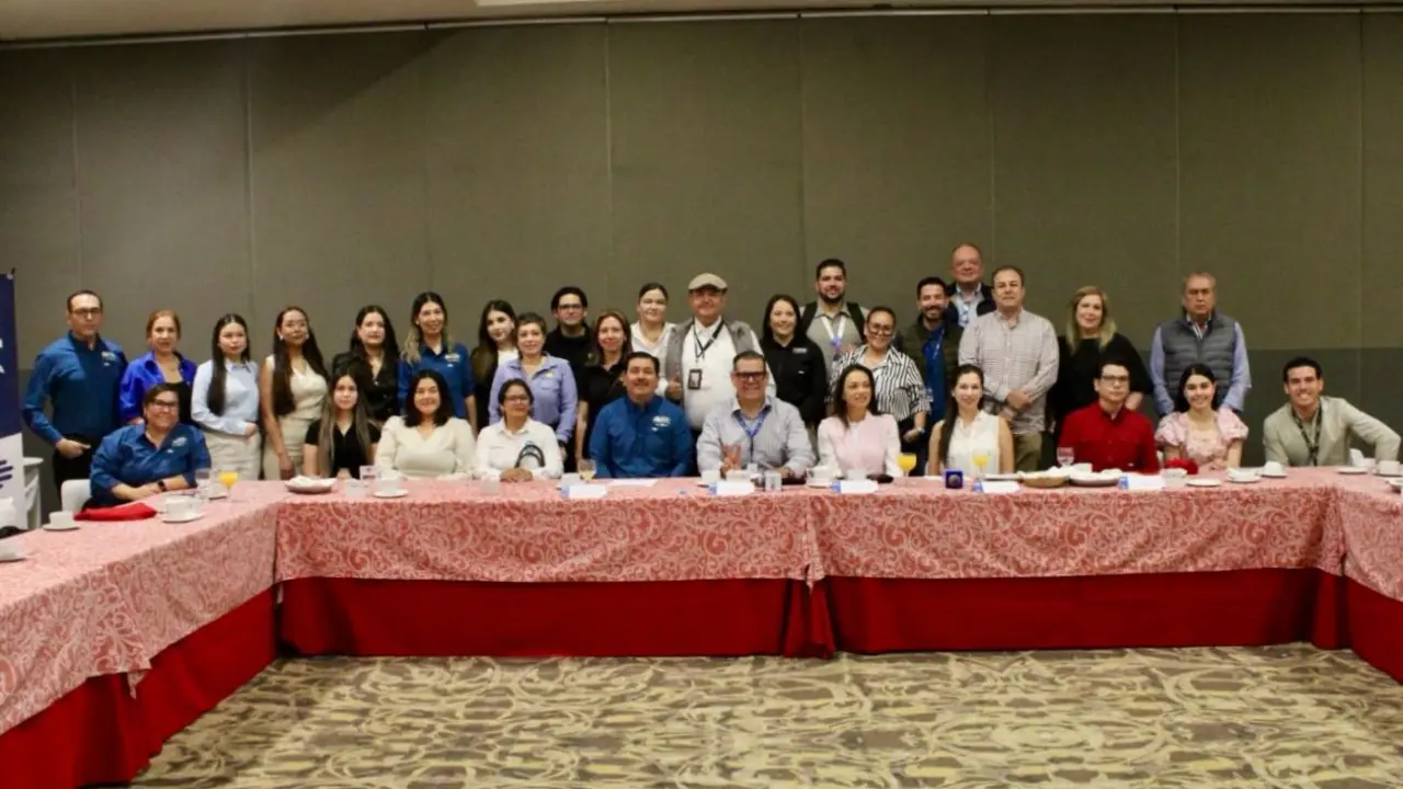 Representantes de 19 Instituciones de Asistencia Privada reciben sus videos promocionales