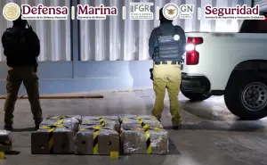 Aseguran más de 120 paquetes con cocaína y metanfetamina en cateos en Baja California