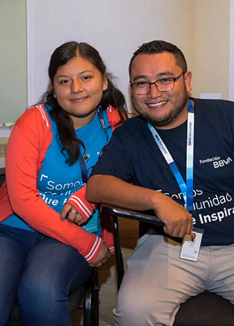 Con esta beca podrás recibir mentoría durante todo el proceso de tus estudios en Secundaria, Preparatoria y Universidad. Foto: fundacionbbva.mx