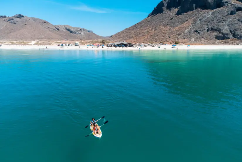 Disfruta de esta maravillosa playa en Baja California Sur. Foto: Malaya Tours.