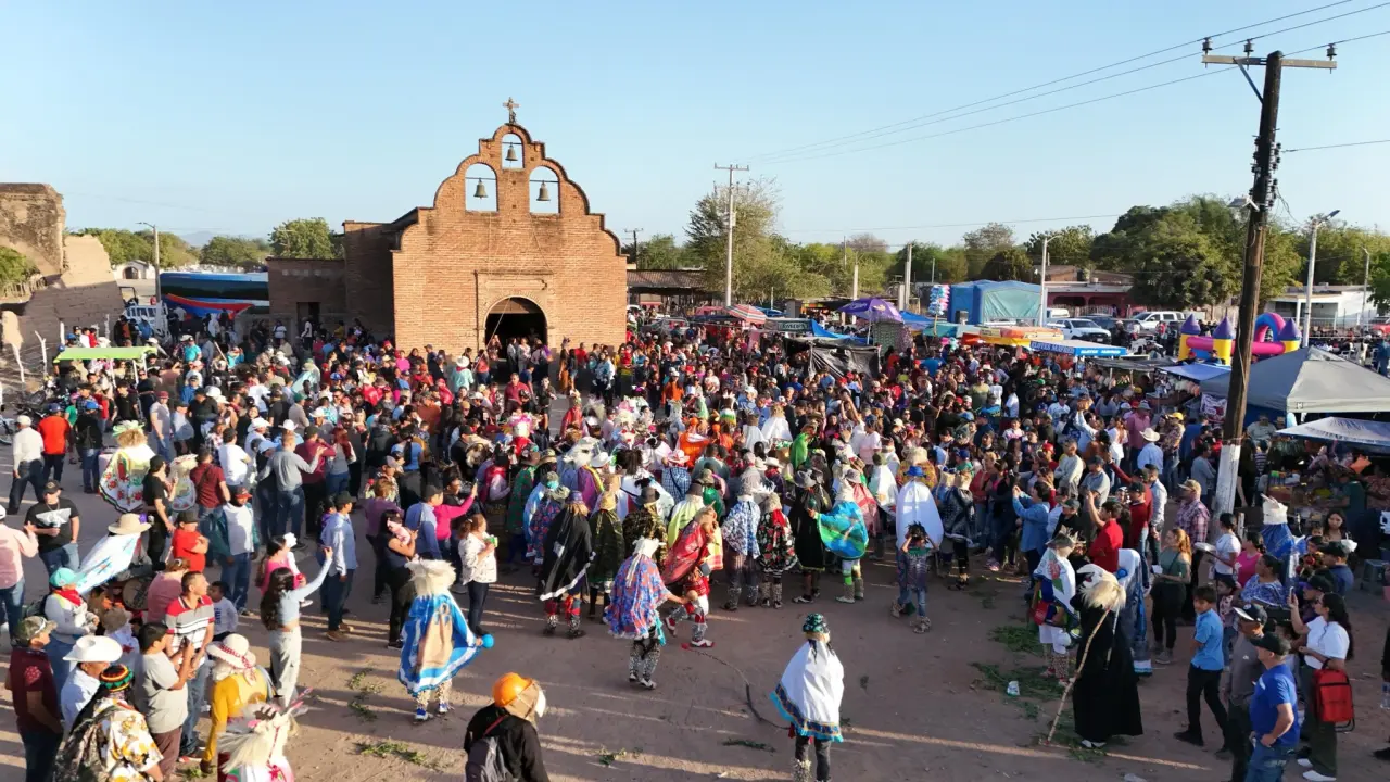 El municipio de El Fuerte recibió visitantes originarios de Culiacán, como parte del arranque del programa Enamórate de Sinaloa. Foto: Secretaría de Turismo