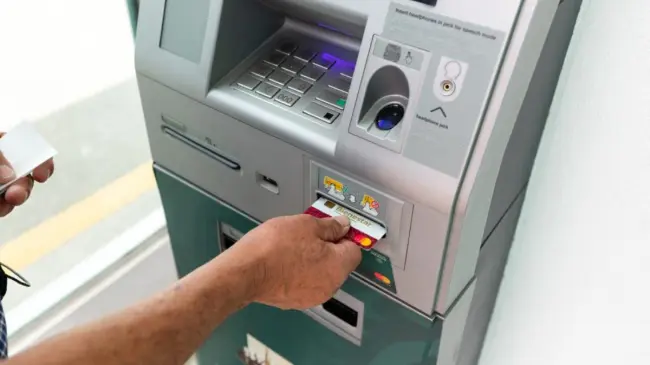 Millones de personas reciben apoyos a través de su Tarjeta Bienestar en México. Foto: Cortesía