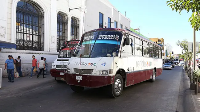 Nuevas rutas y vehículos eléctricos forman parte de la planeación para la modernización del transporte en Culiacán y Mazatlán.