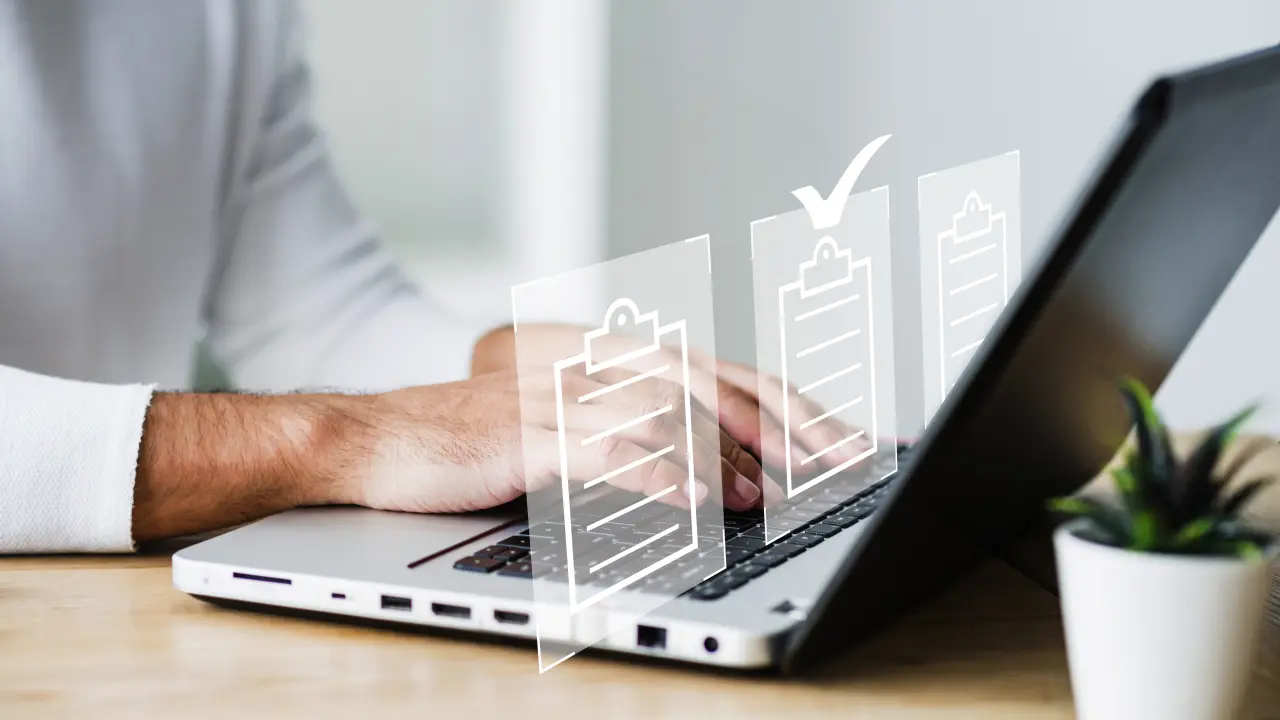 De esta manera puedes descargar tu Constancia de Situación Fiscal. Foto: Freepik.