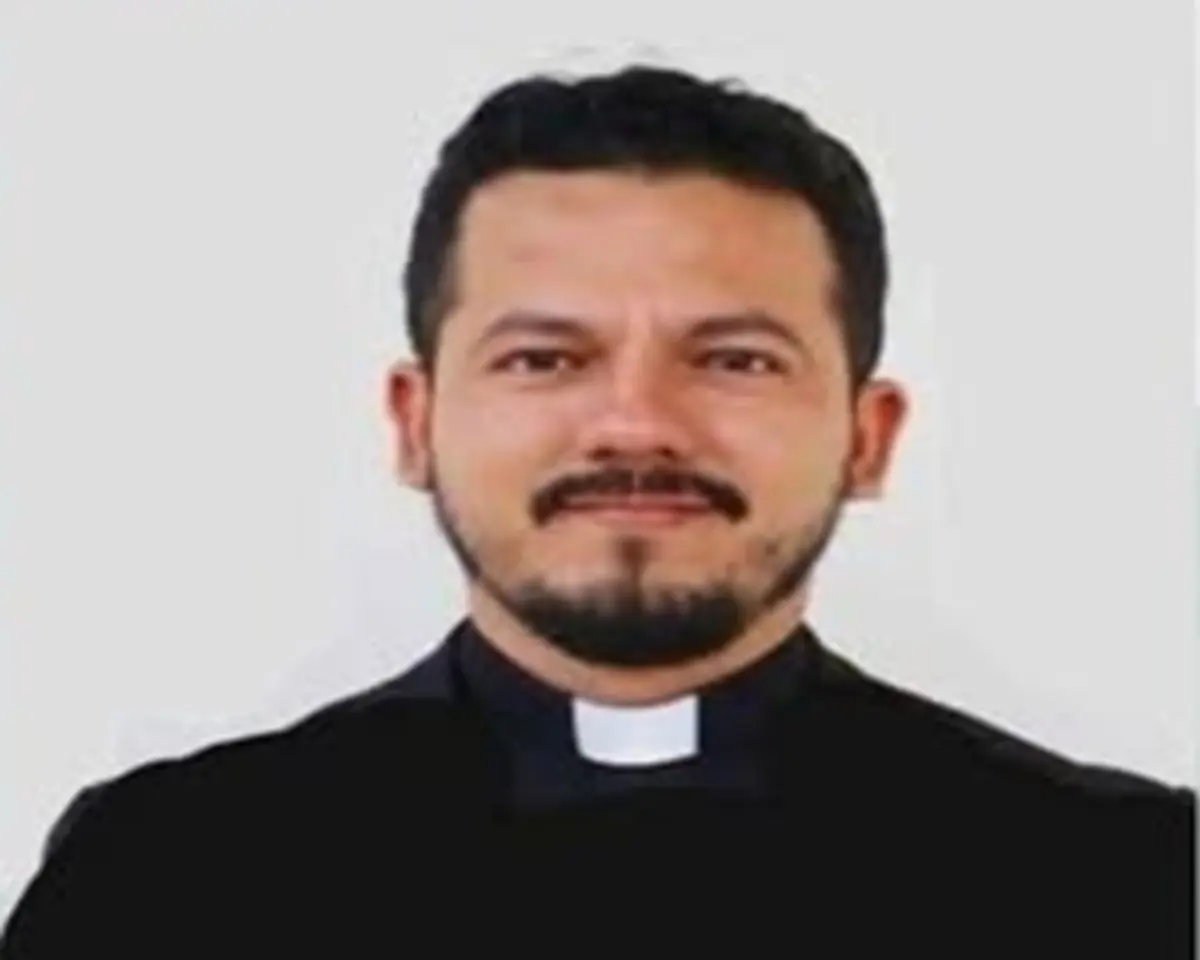 Jesús Yovani Gómez Cruz, sacerdote desaparecido en Culiacán desde el 13 de abril