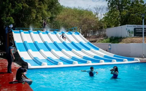 Parque Culiacán 87 abre sus albercas para Semana Santa con actividades para toda la familia