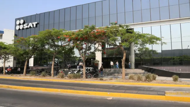 Estos días las oficinas del SAT estarán cerradas en Semana Santa 2025. Foto: Facebook SAT México.