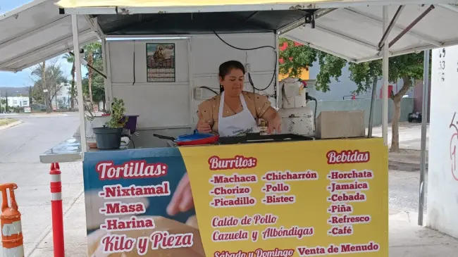 Epifania Beltrán encontró en esta nueva etapa una oportunidad para conectar con su comunidad, generar ingresos y, sobre todo, seguir adelante con dignidad y sazón.