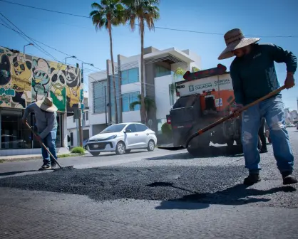 Bacheo en Culiacán: reparan vialidades en las colonias Guadalupe, Centro y Cañadas