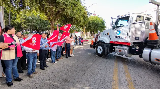 Nuevo camión Vactor especializado en limpieza de drenajes sanitarios