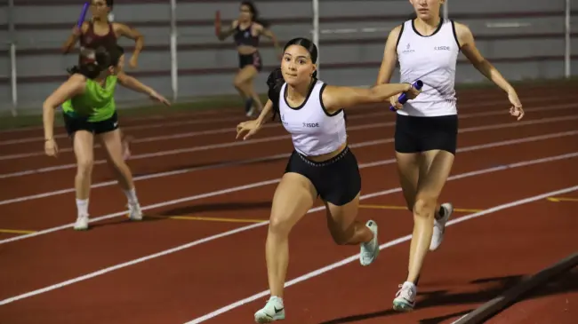 La delegación sinaloense inició con el pie derecho su participación en el Atletismo del Macroregional, cosechando buenos resultados en las primeras pruebas. Foto: ISDE