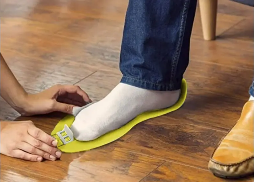 Medir correctamente para saber la talla de zapato. Foto: cortesía.