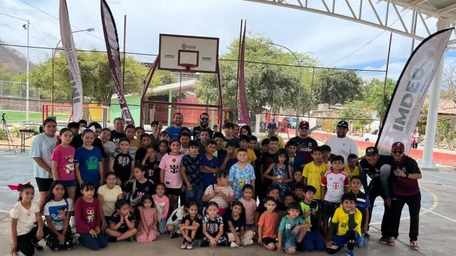 Niños, niñas y familias celebran jornada de futbol y recreación en Jesús María.