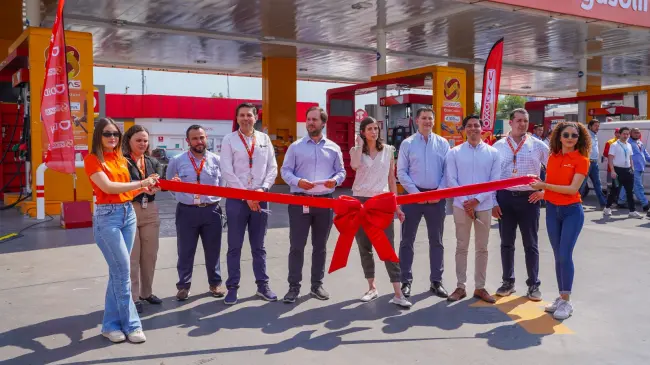 Se vestirán 8 estaciones insignia en diferentes ciudades. Foto: FEMSA