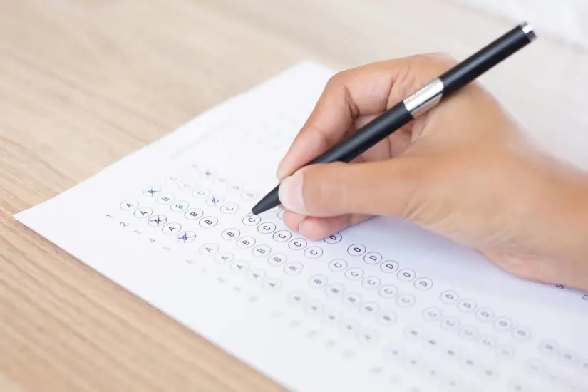 Estas son las fechas de registro para el examen del Ceneval en la UJED. Foto: Freepik. 