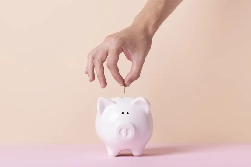 Elige el AFORE que más se ajuste a ti para ahorrar para tu retiro. Foto: Freepik