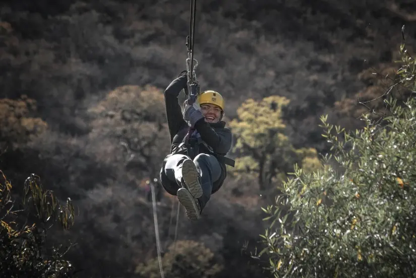 No te pierdas la oportunidad de vivir la adrenalina en estas tirolesas. Foto: Pixabay.