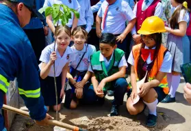 Inicia reforestación de la zona Centro de la ciudad Guamúchil