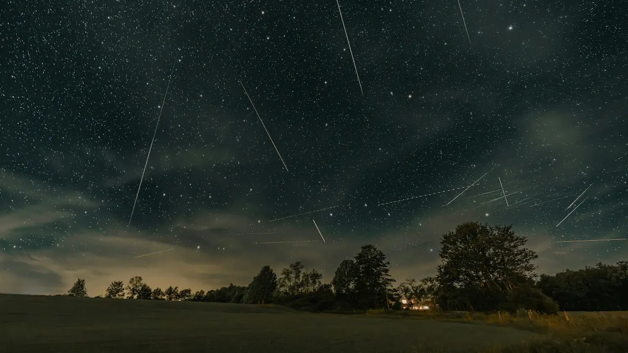 Este es el mejor horario para ver la Lluvia de Estrellas Eta Acuáridas en México. Foto: Unsplash.