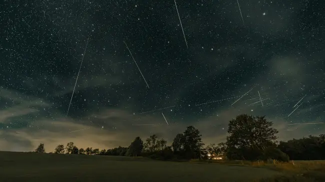 Este es el mejor horario para ver la Lluvia de Estrellas Eta Acuáridas en México. Foto: Unsplash.