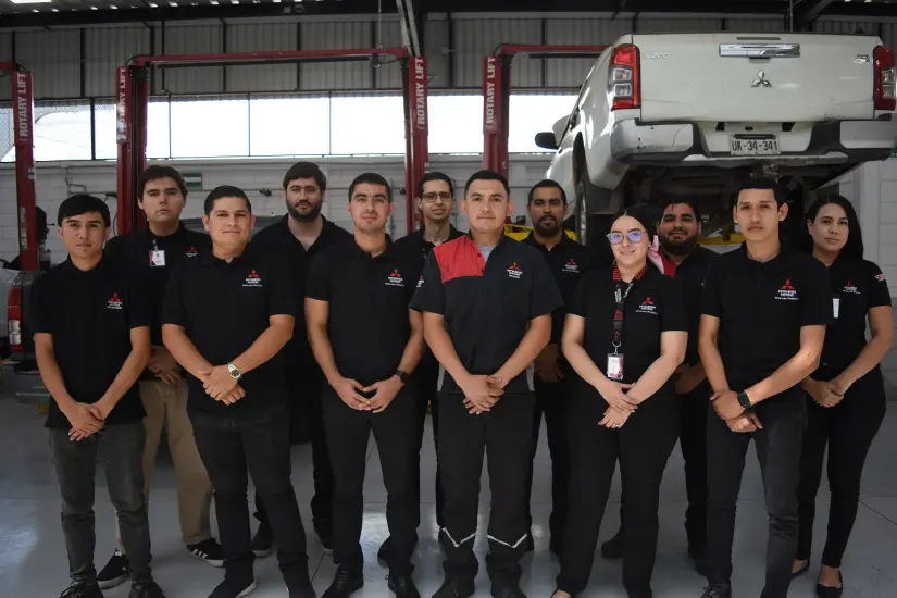 Néstor Martínez, el mejor mecánico de Mitsubishi