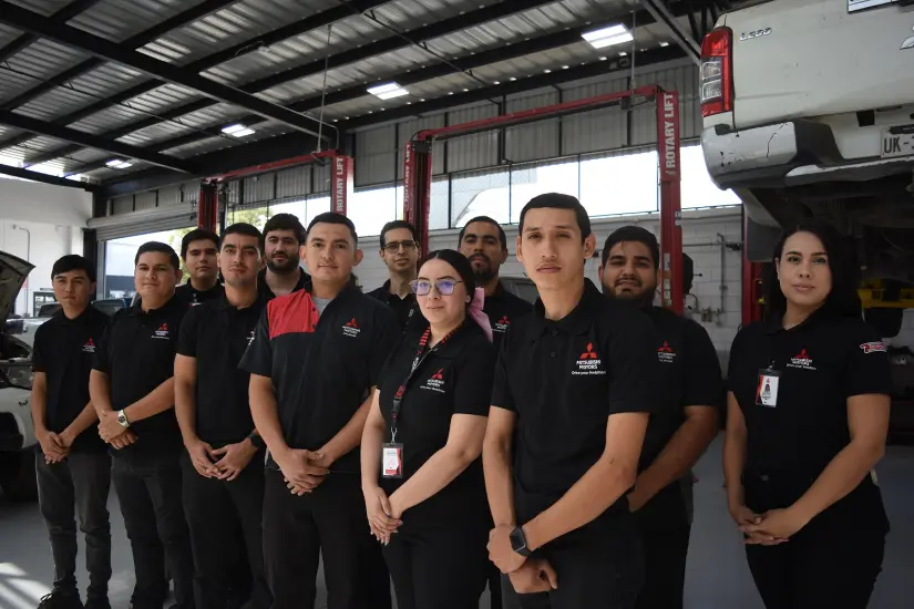 Néstor Martínez, el mejor mecánico de Mitsubishi
