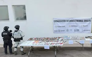 Revisión en el Penal de Aguaruto; decomisan armas, machetes, narcóticos y medio millón de pesos