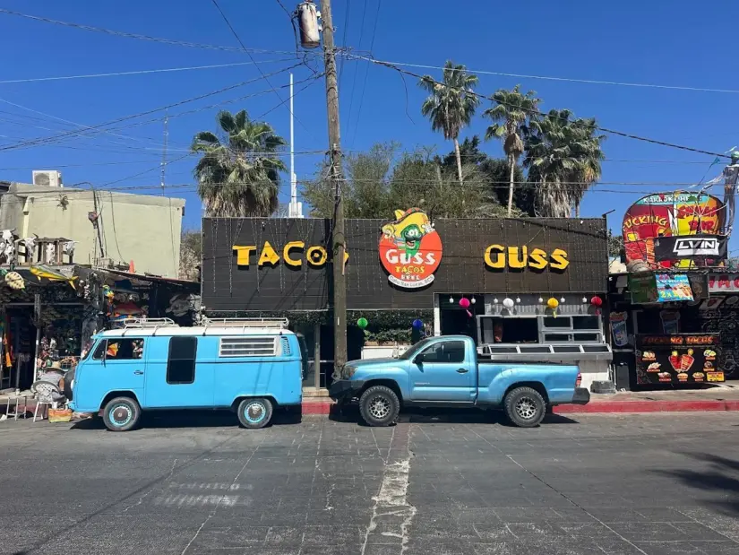 Conoce Tacos Guss en Cabo San Lucas. Foto: Mendocino Drone.