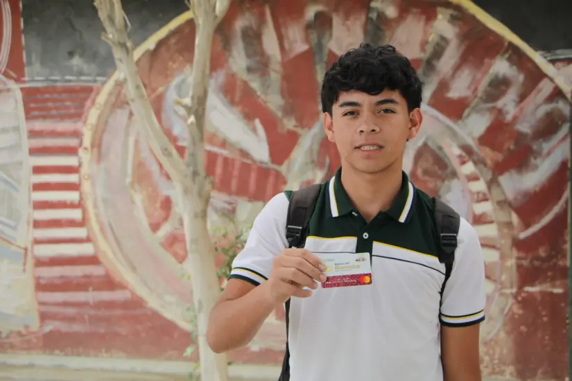 Estos son los documentos que debes tener a la mano a la hora de recoger tu tarjeta. Foto: Gobierno de México.