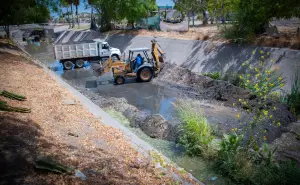 Culiacán se prepara para las lluvias con limpieza preventiva de canales y arroyos